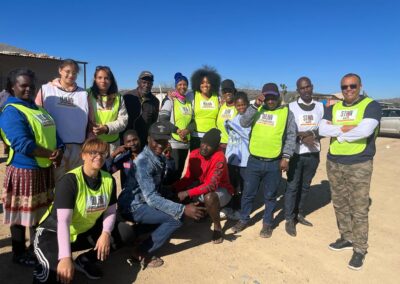 Arenkwe-Staff-helping-the-community